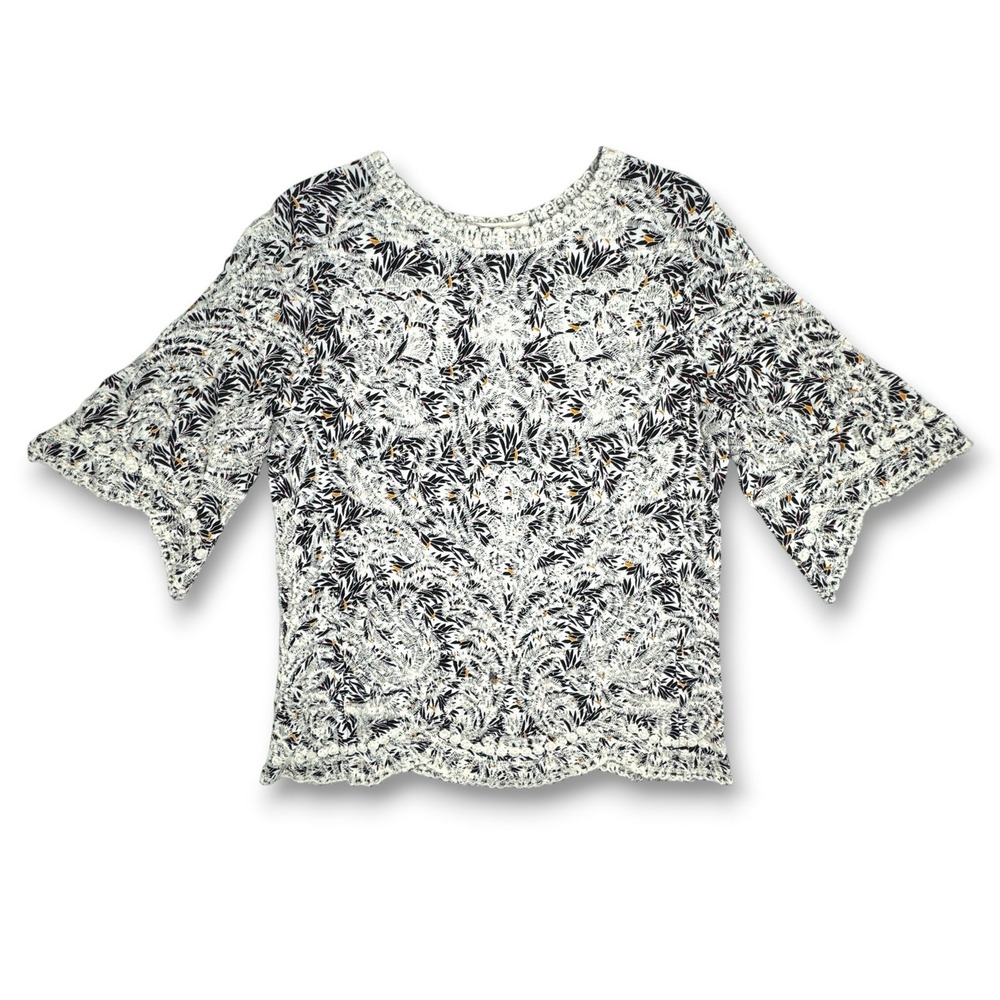 Solitaire Anthropologie Sz Medium B/W Embroidered Floral Top Boho‎ Scallop Hem